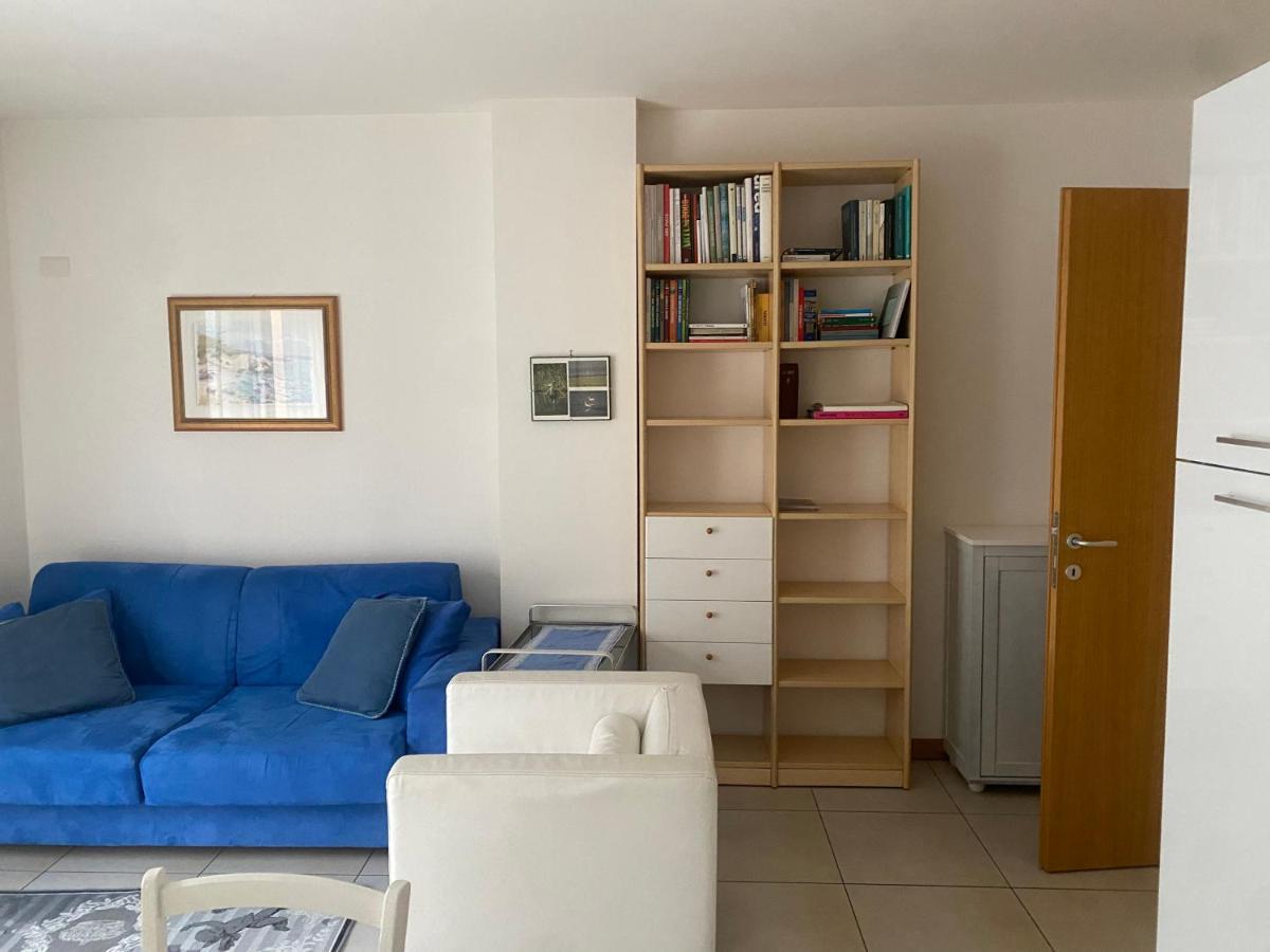 La Casa Di Giacomo Con Parcheggio 的里雅斯特 外观 照片