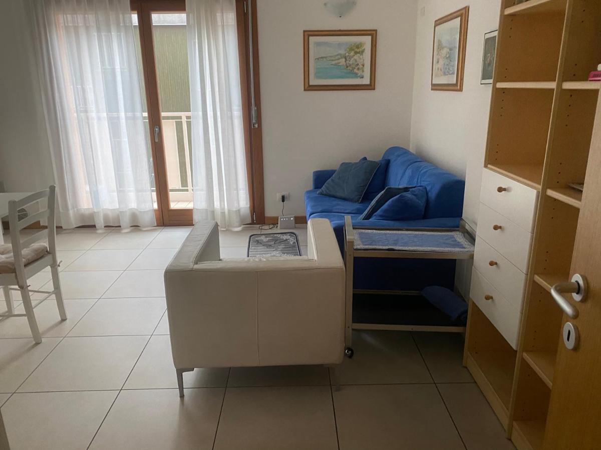 La Casa Di Giacomo Con Parcheggio 的里雅斯特 外观 照片